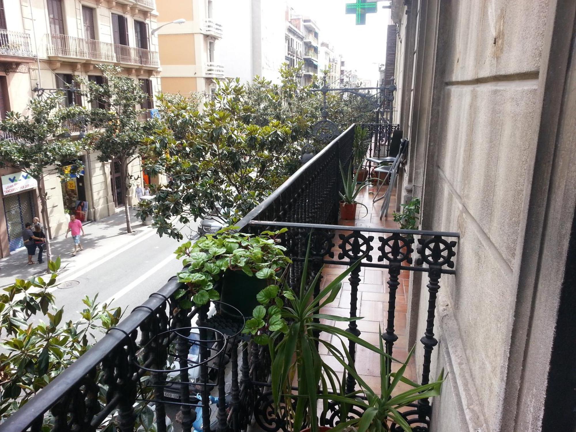 Ferienwohnung Barcelona Housing Recommend For Students Exterior foto